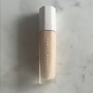 Fenty Beauty Soft'Lit foundation in shade 125